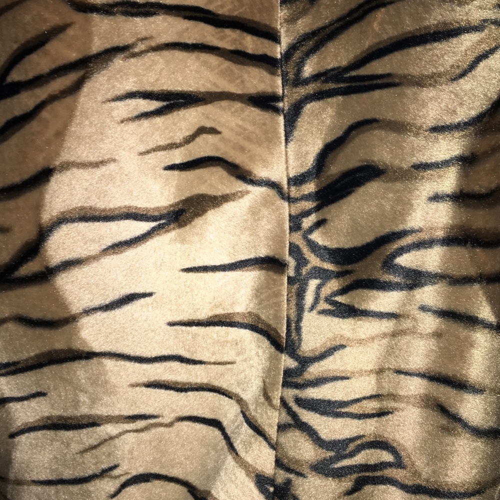 Harve Benard New Tiger Print Blazer, NWOT - Picture 5 of 6